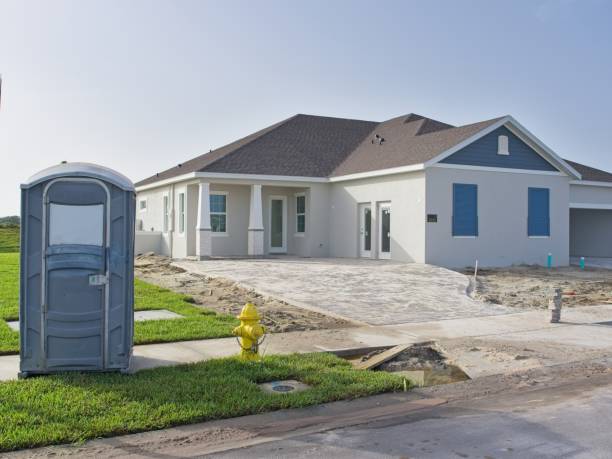 Best Portable restroom trailer rental  in Oxford, IN